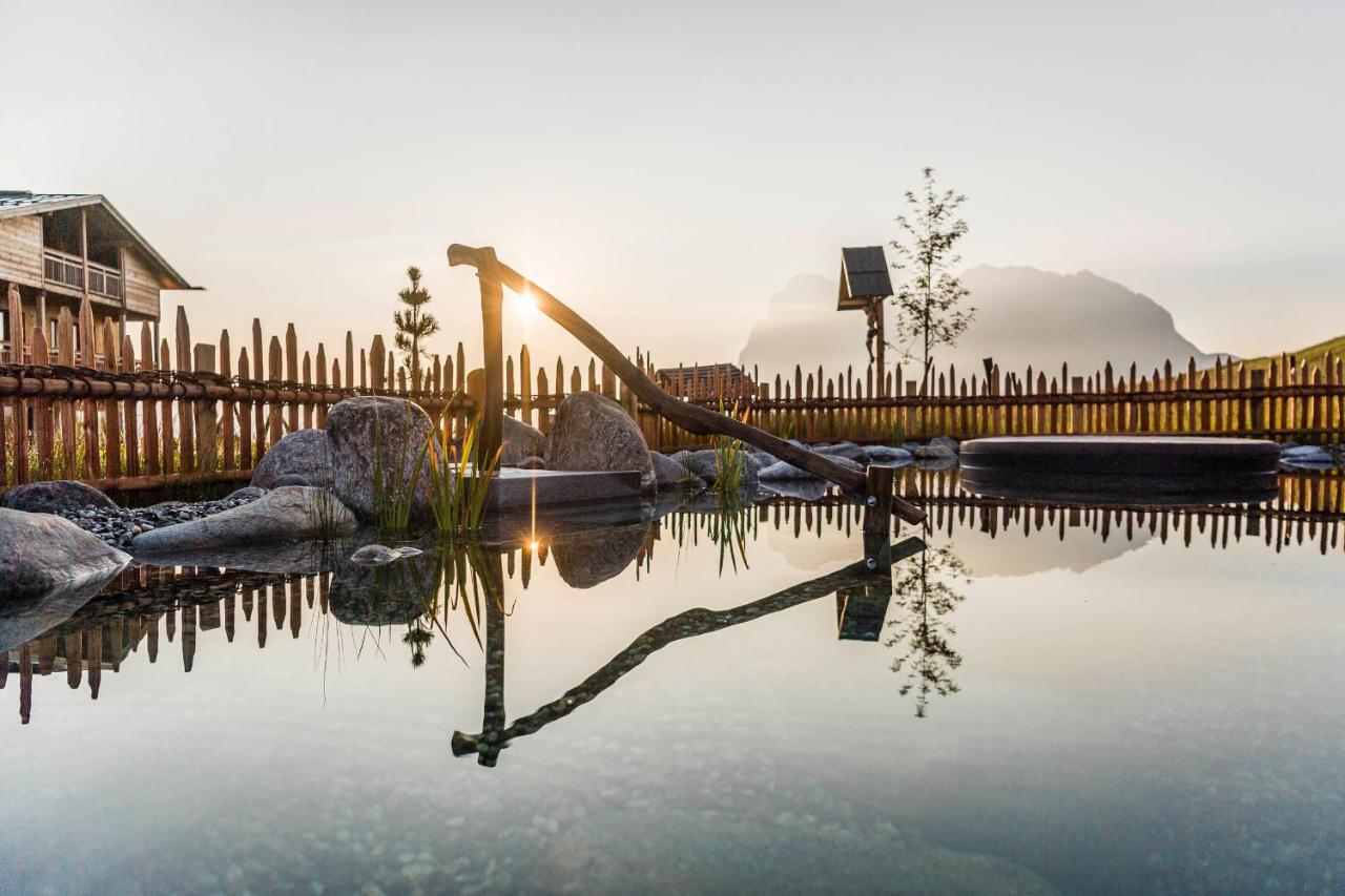 Hotel Goldknopf Alpe Di Siusi Exterior photo